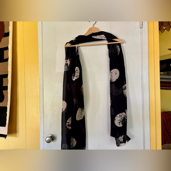 H&M moon scarf - Picture 4 of 7
